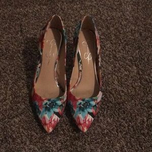 Jéssica Simpson heels